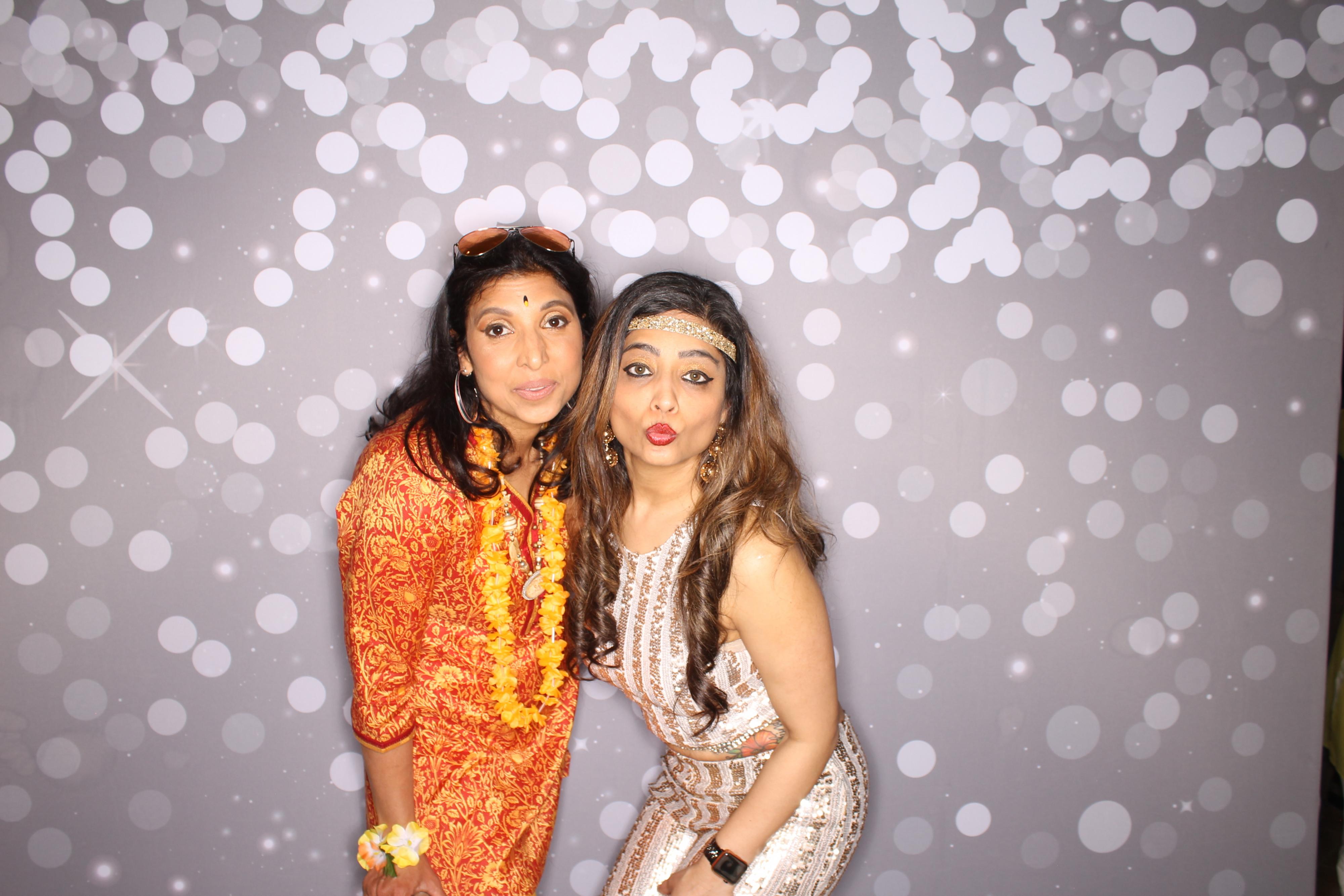 Bollywood Party  | View more photos from the event at gallery.photoboothcincy.com/u/PhotoBoothCincy/Bollywood-Party